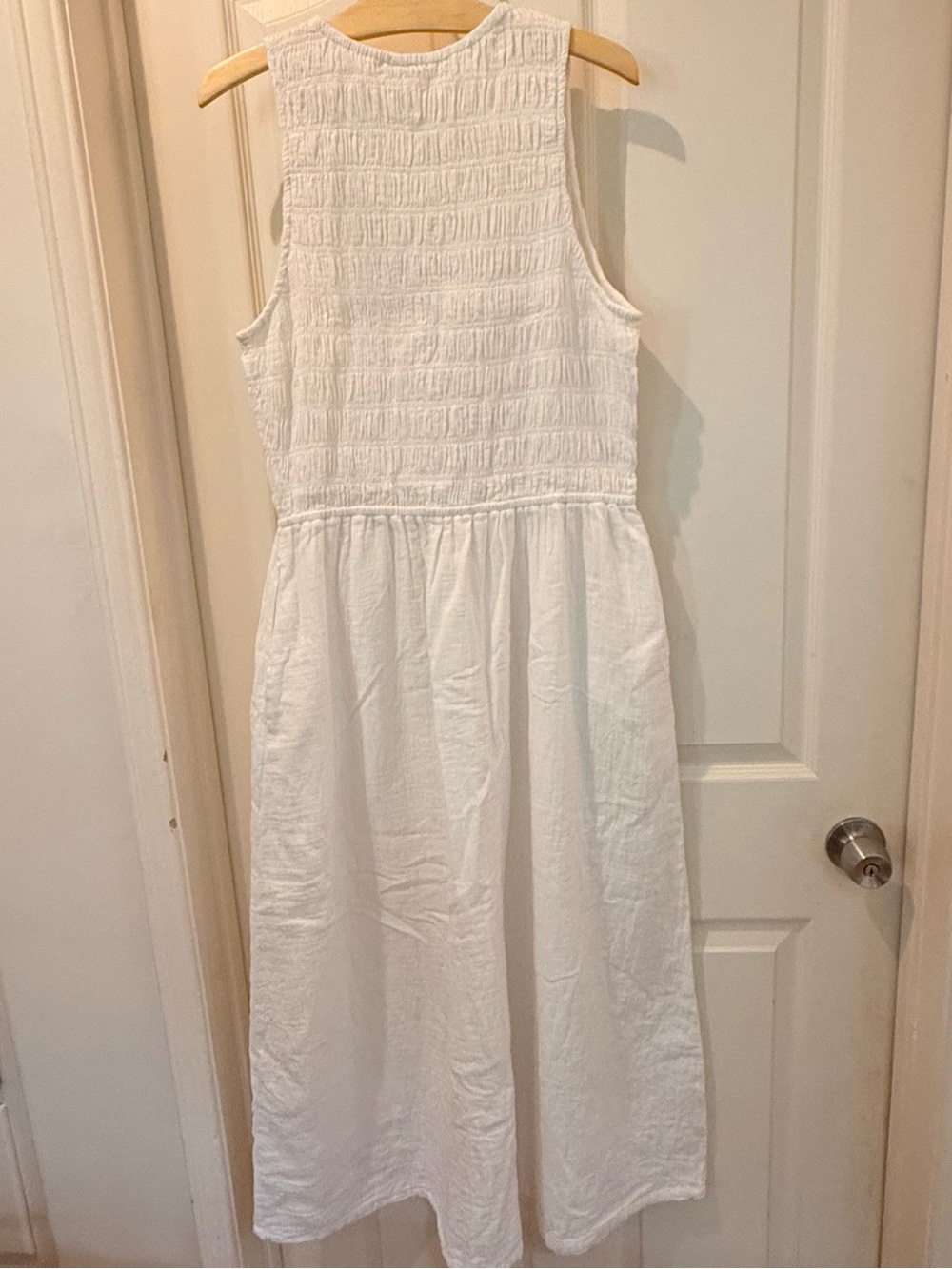 ☁️☁️Pact Organic Cotton Coastal Double Gauze Smocked Dress size M☁️☁️ - Picture 9 of 9